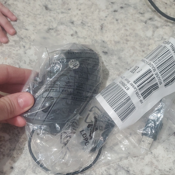 HP Other - HP Black Wired Mouse Usb 3 Button Laser Mouse